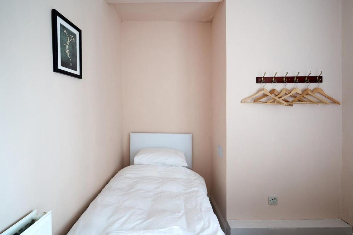 Apartment 3 Bedroom - Historic Old Town *