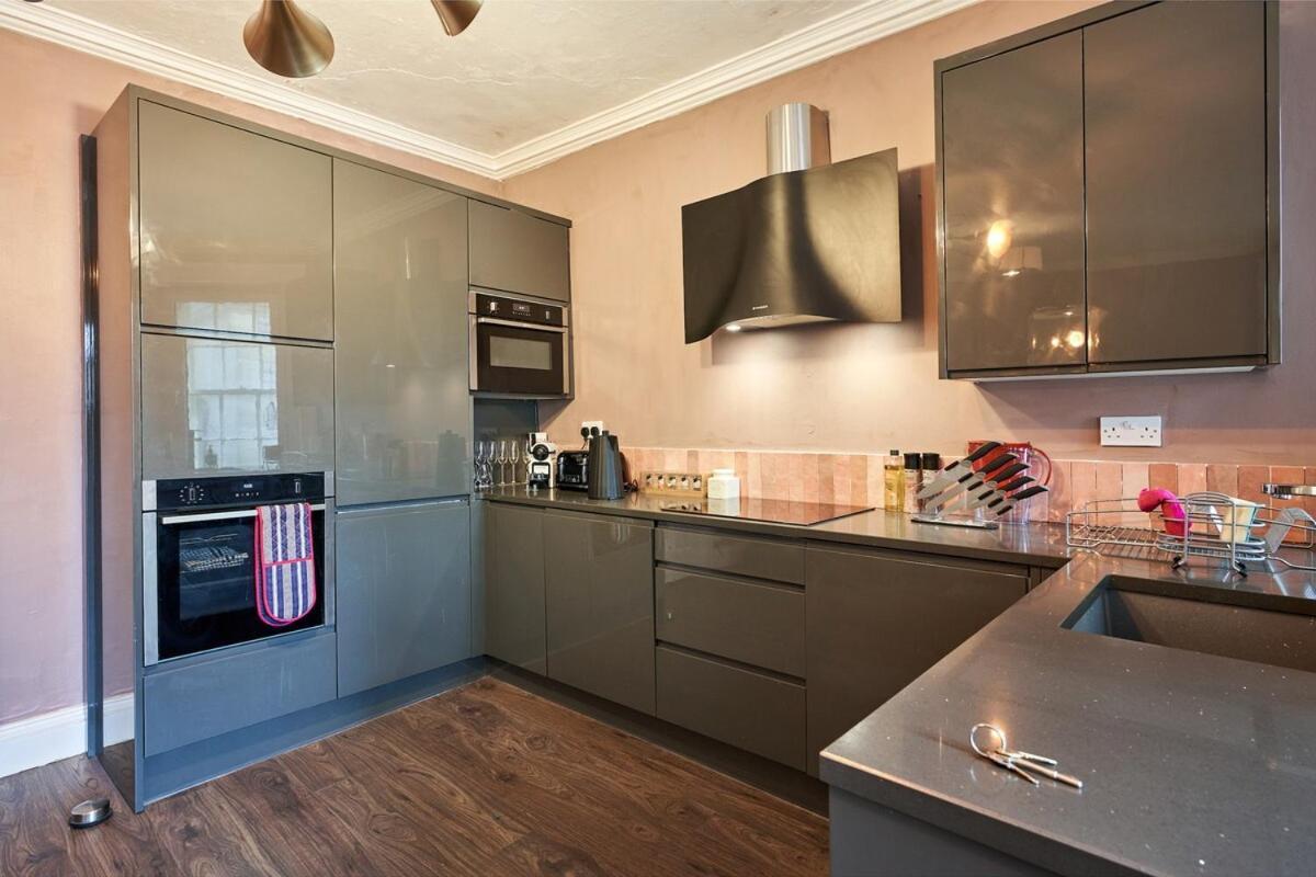 3 Bedroom - Historic Old Town * Edinburgh